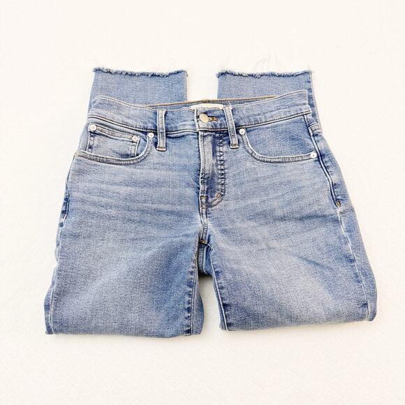 Madewell The Mid-Rise Perfect Vintage Jean Denim Raw Hem Size 24P - Picture 4 of 9